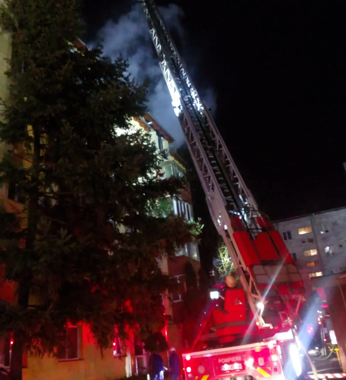 incendiu bloc