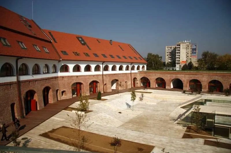 bastion muzeu biblie