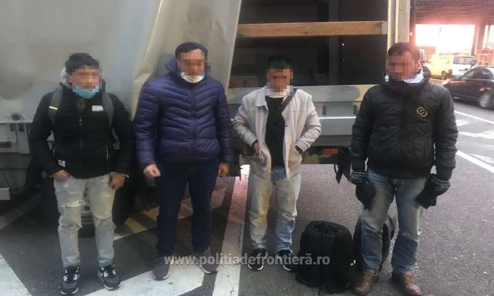 Arad: FOTO VIDEO 4 cetățeni dn Vietnam, cu drept de muncă în România, descoperiți când încercau să iasă din România ascunși într-un camion