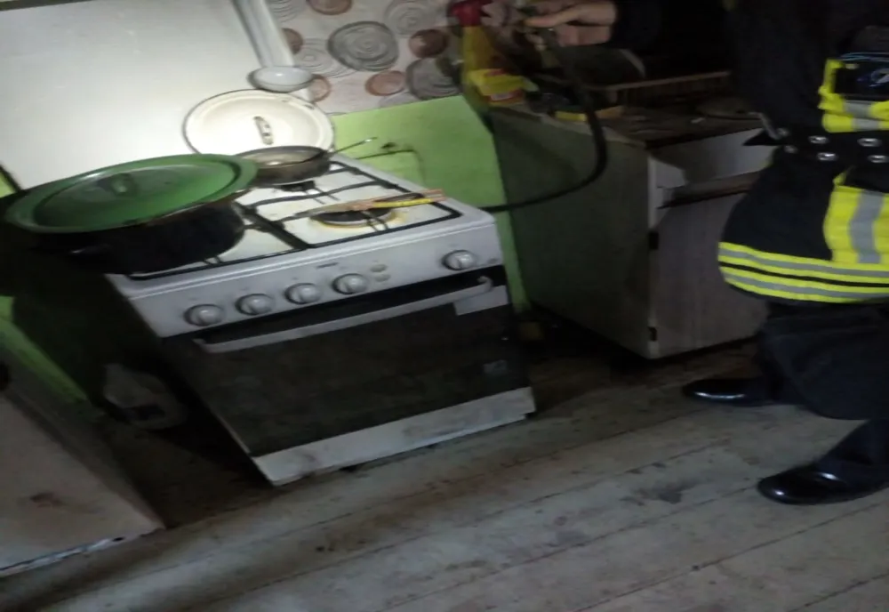 Bărbat rănit după ce a încercat să gătească