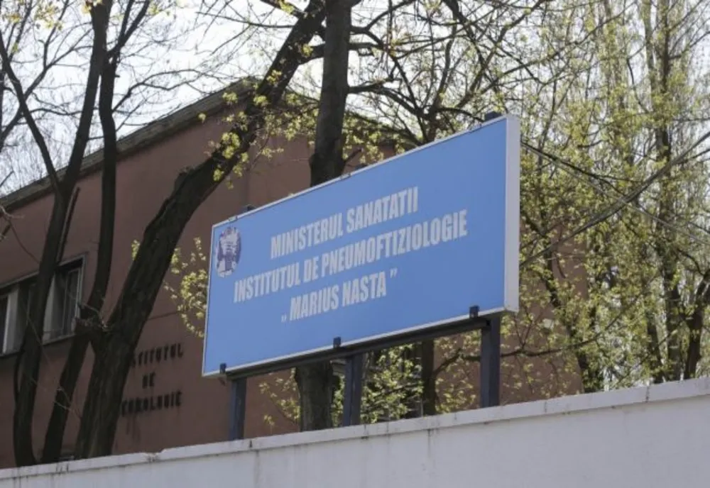 Incident grav la Spitalul "Marius Nasta", la unitatea mobilă de Terapie Intensivă - intervenție de urgență, după o degajare de fum