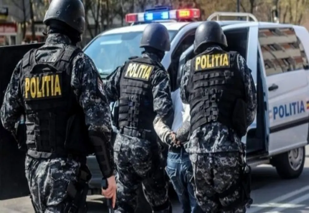 Percheziții în două județe din țară, într-un dosar privind CONTRABANDA cu țigări