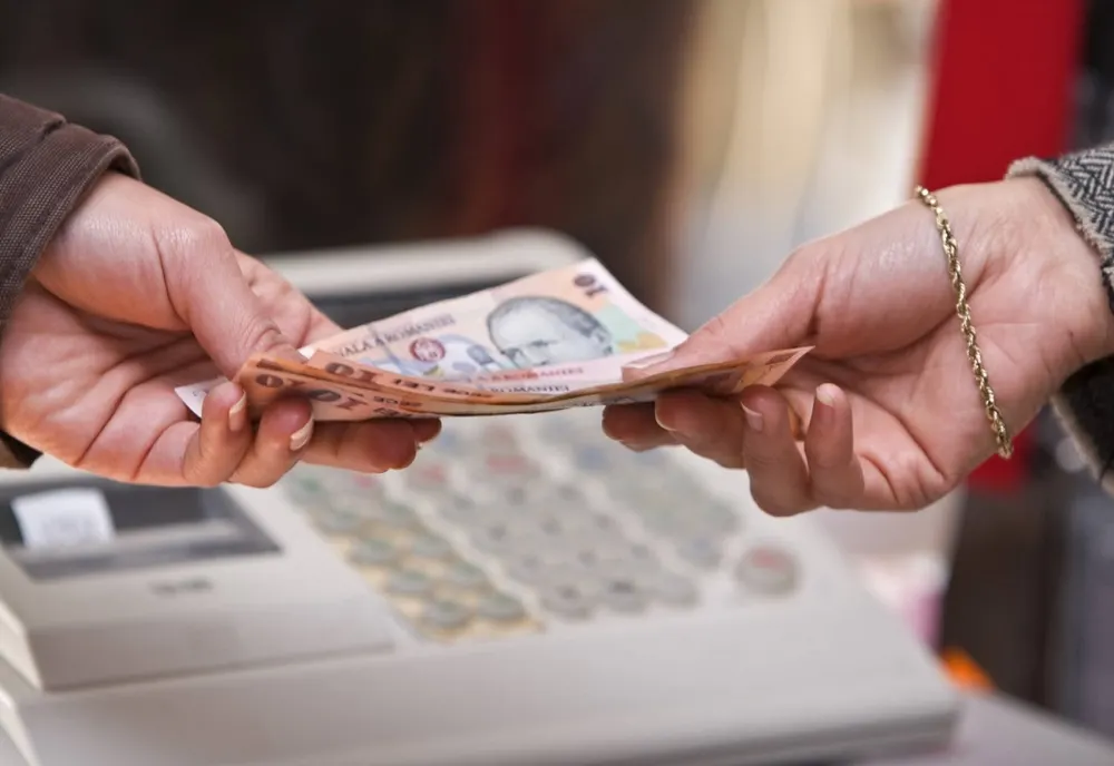 Angajaţii companiilor afectate de conflictul din Ucraina vor putea beneficia de şomaj tehnic de 75 % din salariu