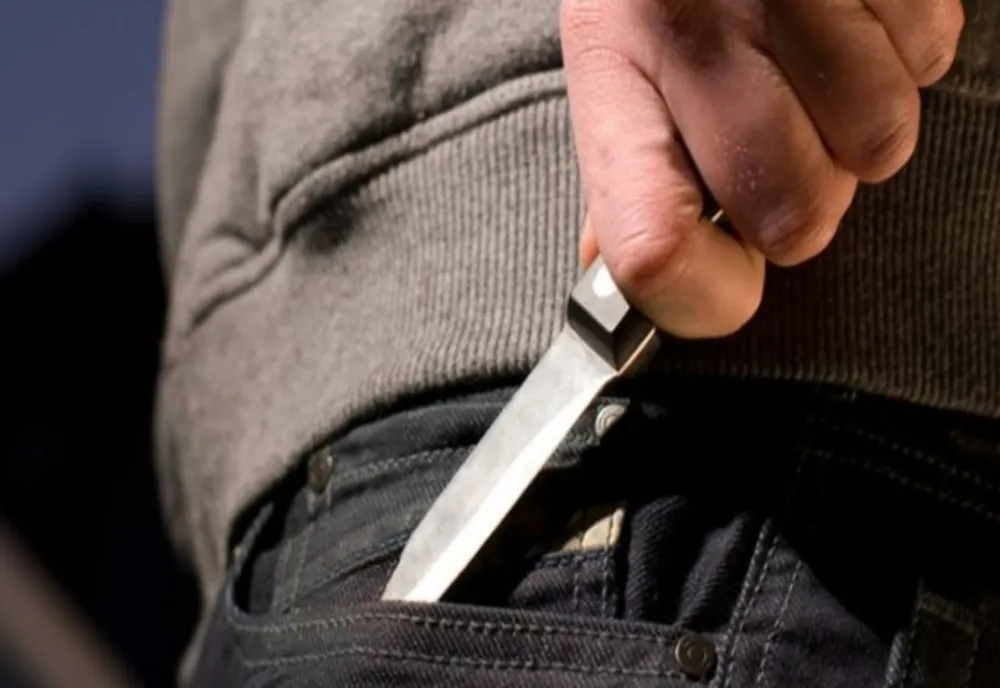 Incident sângeros la Timișoara: tânar de 18 ani, grav rănit după o ceartă cu alți bărbați