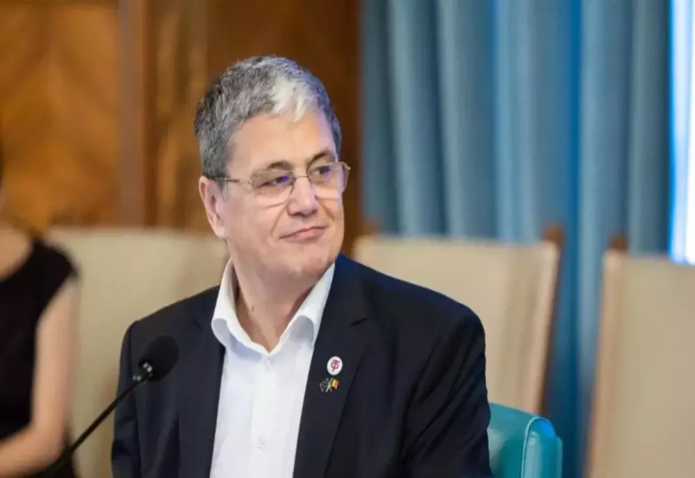Salariile la stat vor scădea, sporurile se plafonează - Vești proaste de la ministrul Fondurilor Europene