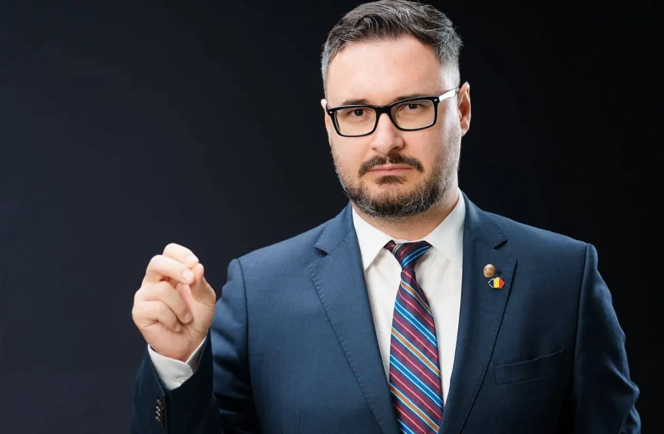 dan tanasa-deputat-purtator de cuvant-aur-mai respecta cineva legea-dominic fritz