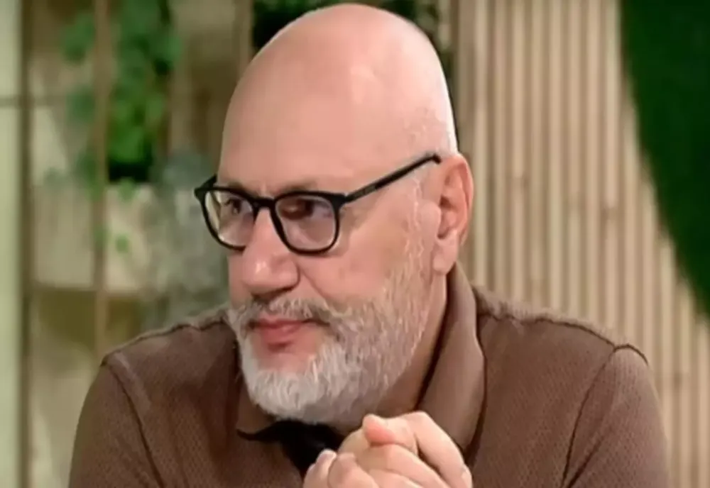 Cristian Andrei, anchetat pentru abuzuri sexuale și exercitare fără drept a profesiei! Percheziții de amploare, miercuri dimineață: presupusul psiholog urmează să fie audiat