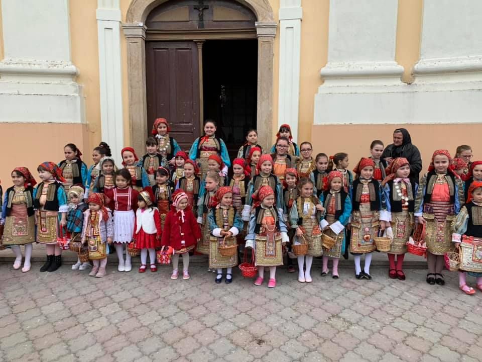 57154463_10157068723542488_5512018366052696064_n