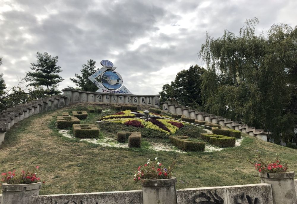 Ceasul floral din Timișoara va fi repus în funcțiune