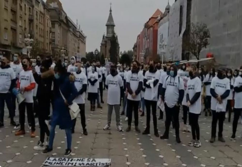 Memoriu HORETIM – se cere redeschiderea interioarelor localurilor