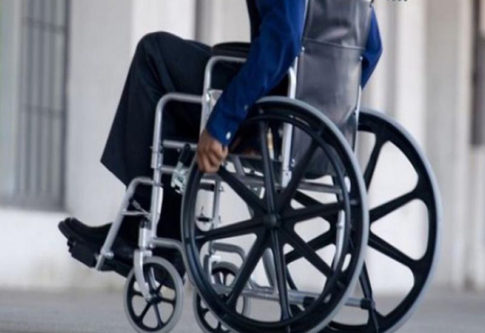 Şef din DGASPC Timiş, reţinut pentru luare de mită. El cerea sume mari de bani pentru eliberarea certificatelor de handicap