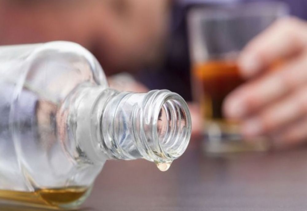 Angajații unei primării din Timiș, verificați cu etilotestul, ca să nu meargă la birt în timpul orelor de program