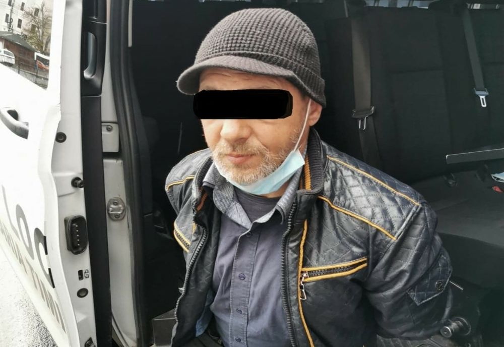 Hoț recidivist, prins în flagrant