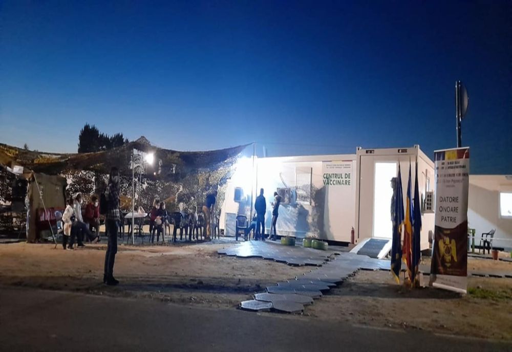 Peste 400 de persoane vaccinate în prima zi a maratonului organizat de Spitalul Militar din Timișoara