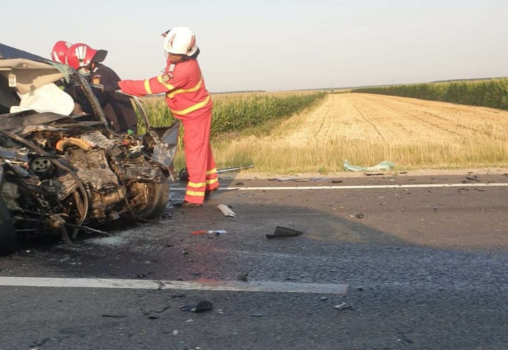 Accident GRAV în judeţul Olt. Trei persoane, printre care un copil de 16 ani, au murit