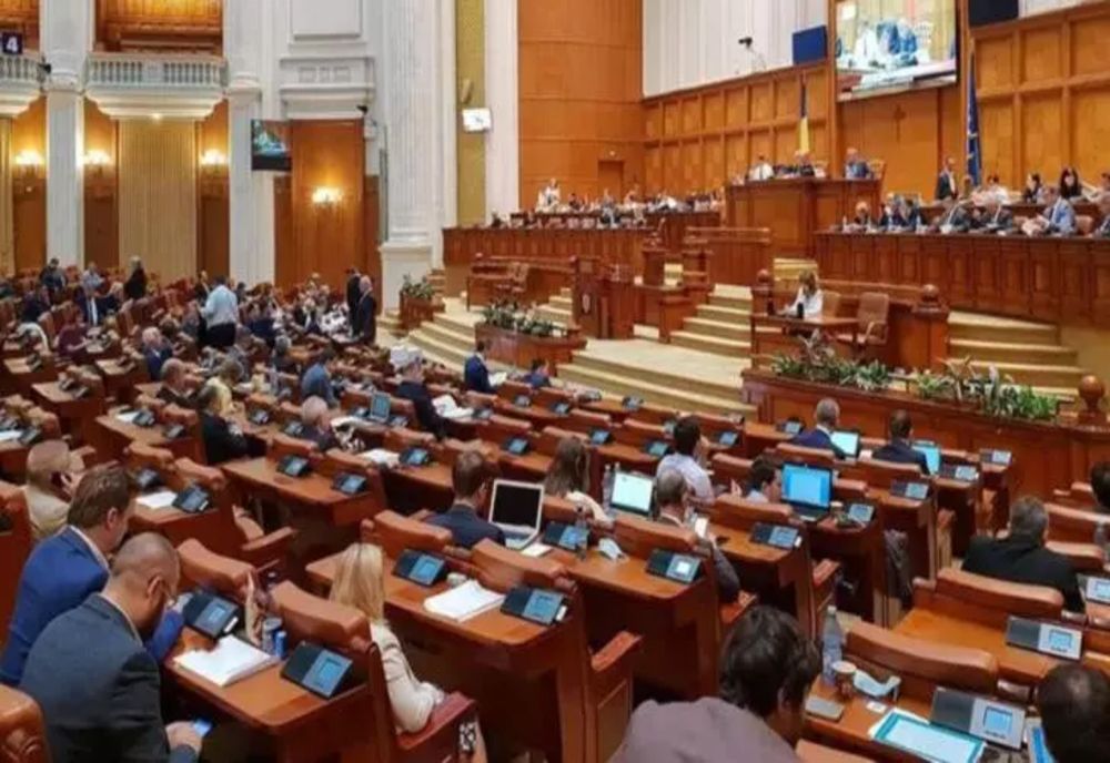 Mașini de lux pentru deputați, în plină criză