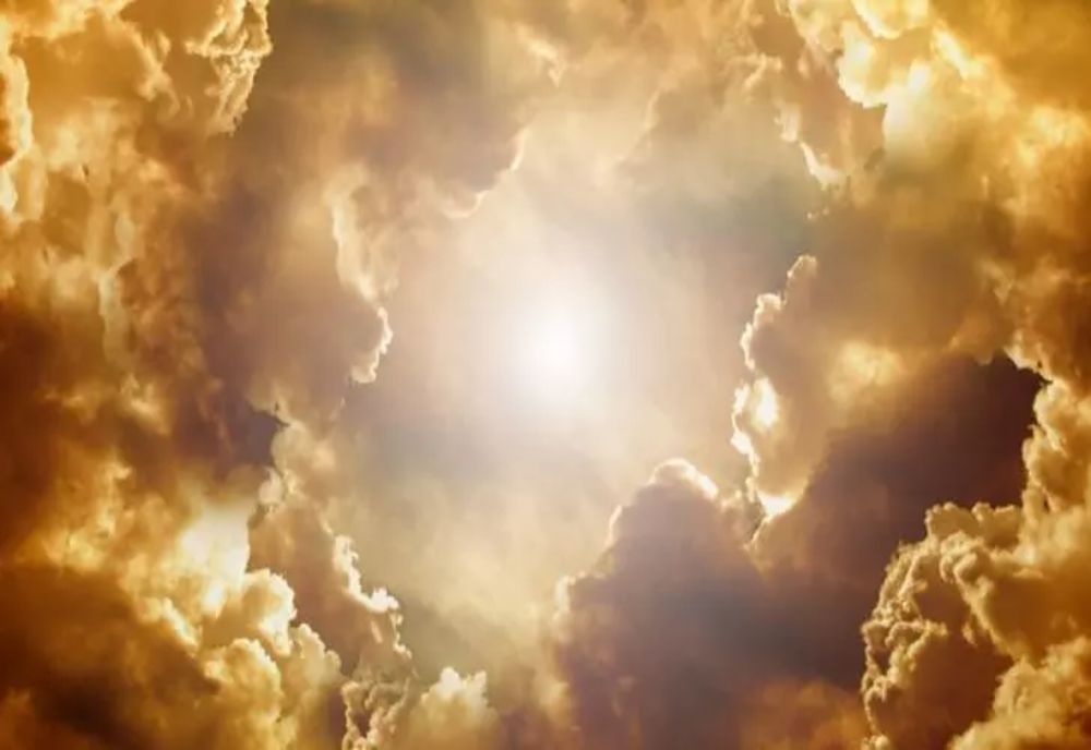 Și-a schimbat SOARELE culoarea în ultimele decenii? Adevăr sau teorie conspiraționistă?