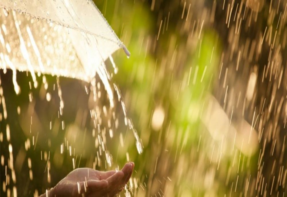 Vremea rămâne ploioasă în vestul țării