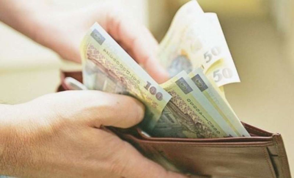 Ce salarii ar trebui să câștige românii în funcție de vârstă
