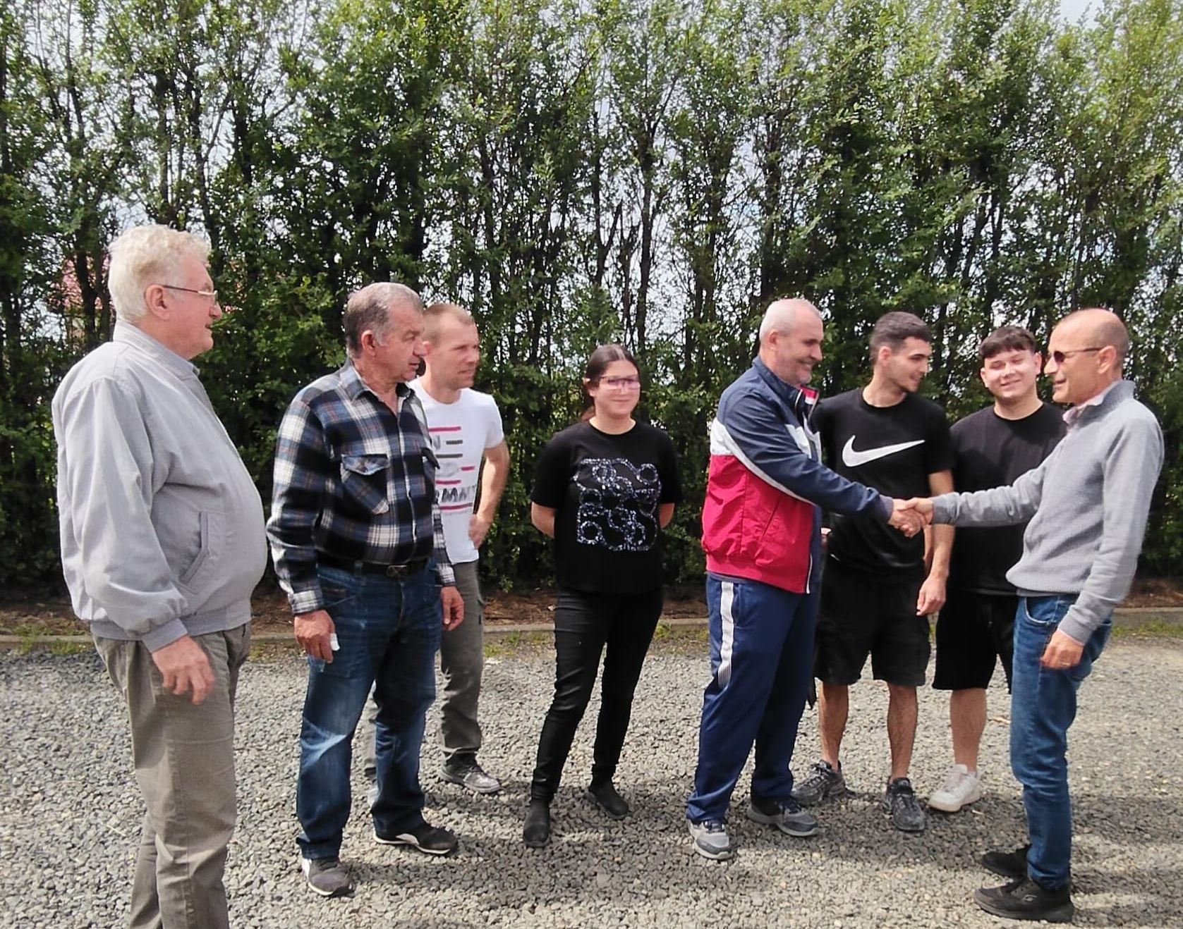 CIOBANU CORNEL DOLU-MIHAI BOGDAN NEGOESCU-PRINTRE OAMENI-TEREN