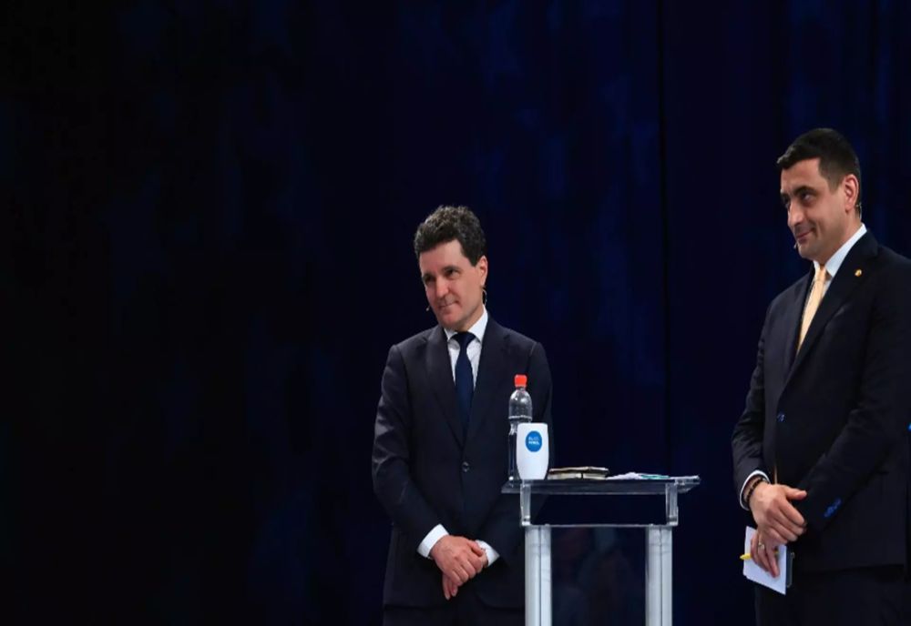 NICUȘOR DAN PARTICIPĂ LA ȘEDINȚA CONDUCERII PNL - SURSE. ILIE BOLOJAN A ANUNȚAT CĂ ÎL SUSȚINE PE EDIL, DEȘI AR TREBUI SĂ FIE IMPARȚIAL