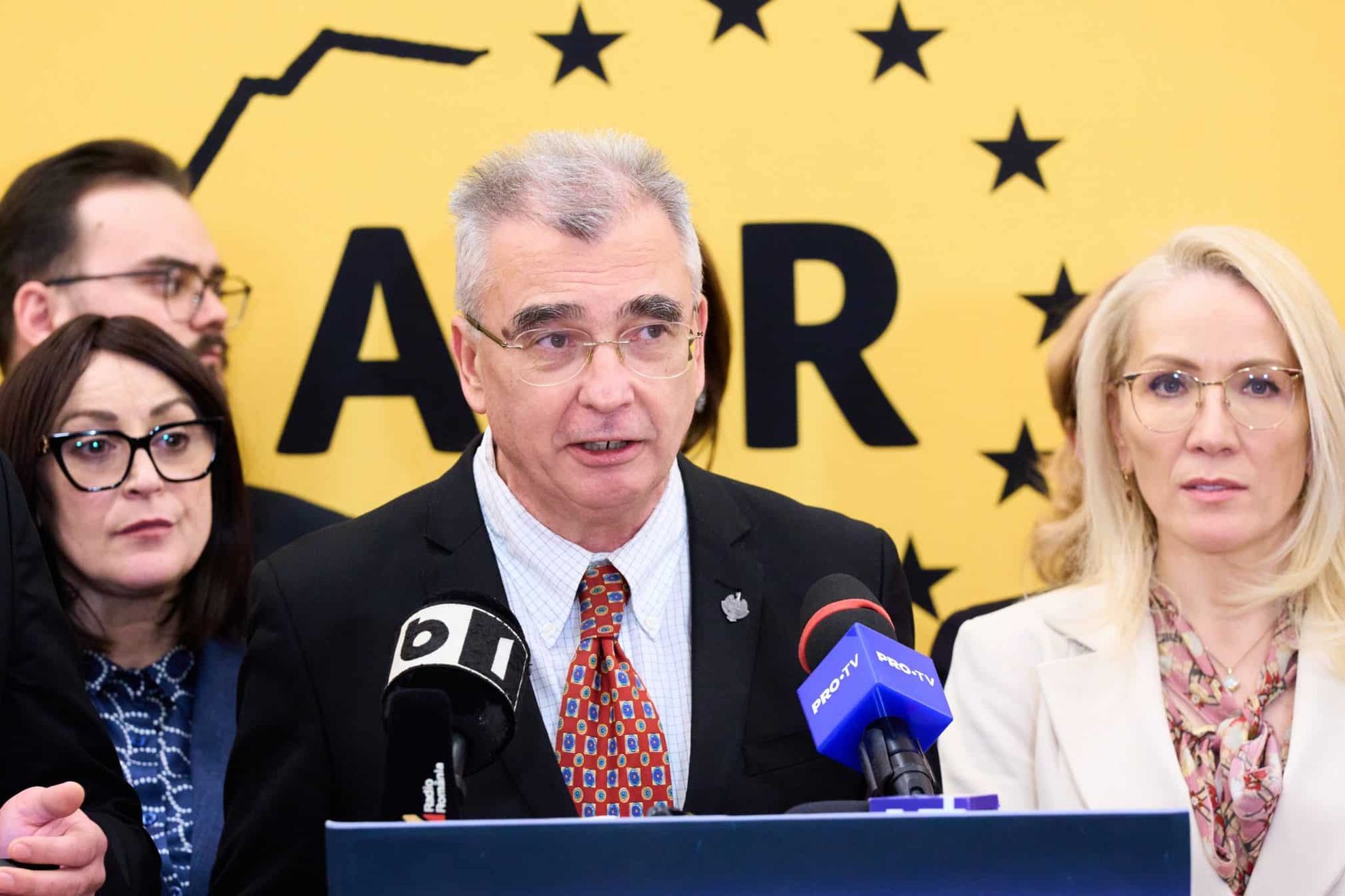 Senator-AUR-Petrisor-Peiu-economia-in colaps-2025