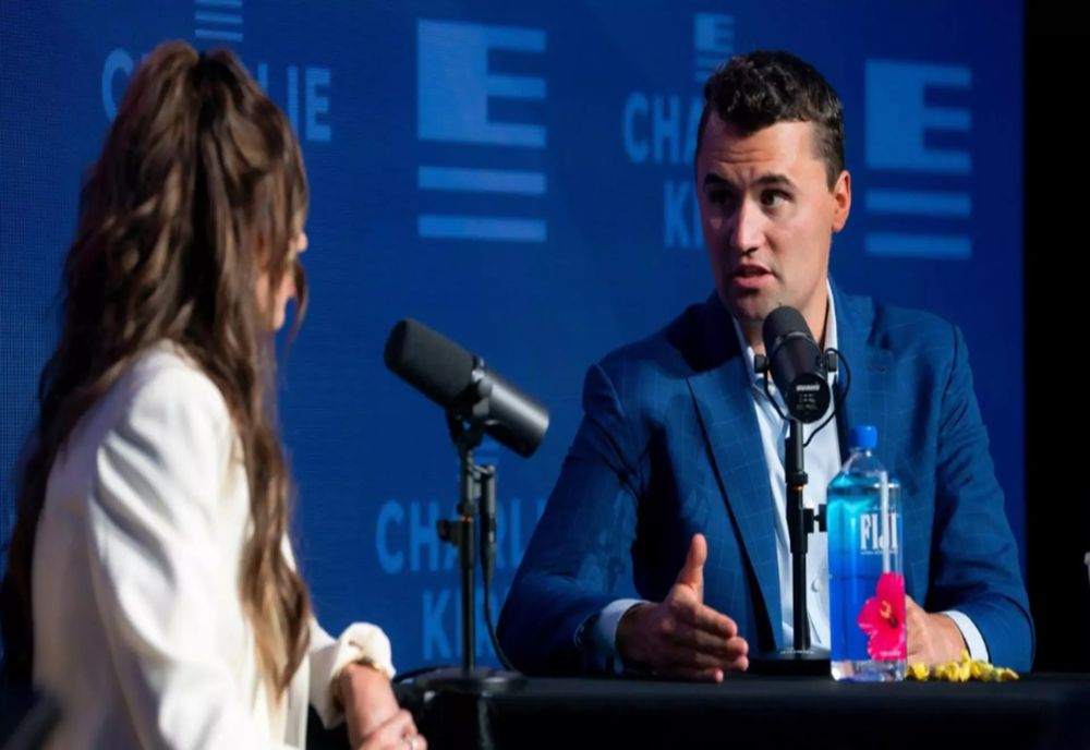 CHARLIE KIRK, ALIAT AL LUI TRUMP, UCIS LA UTAH. AUTORITĂȚILE AU GĂSIT ARMA CRIMEI