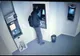Video: JAF de 6.000 de euro dintr-un bancomat surprins de camerele de luat vedere - Hoțul avea fața acoperită 