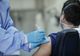 În Timiș, aproximativ 20% dintre persoanele depistate cu SARS-CoV-2, în ultima săptămână, erau complet vaccinate